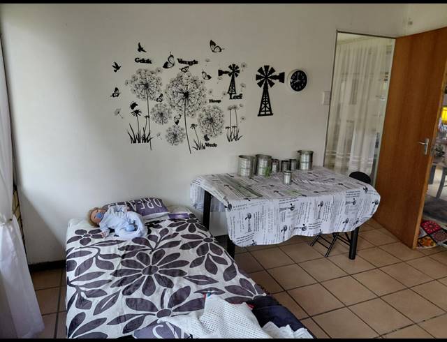 2HA SMALLHOLDING FOR SALE IN ROODEKOPJES AH